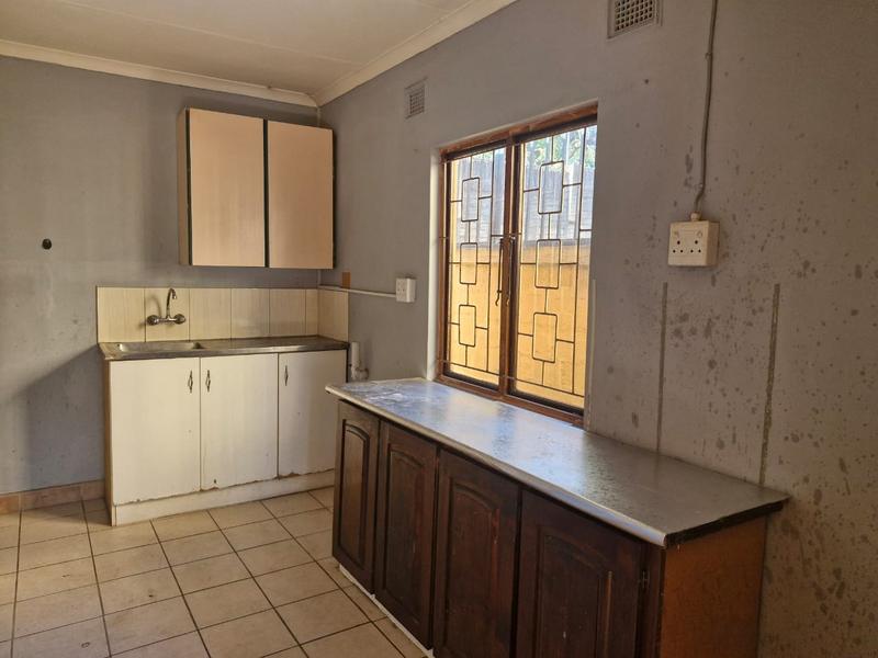 To Let 1 Bedroom Property for Rent in Escombe KwaZulu-Natal