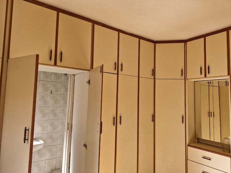 To Let 1 Bedroom Property for Rent in Escombe KwaZulu-Natal
