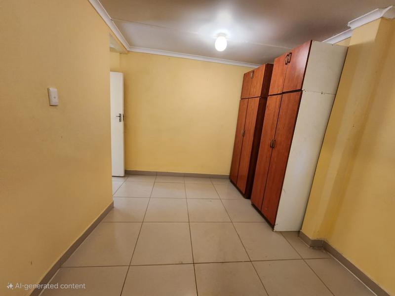 To Let 1 Bedroom Property for Rent in Woodhaven KwaZulu-Natal