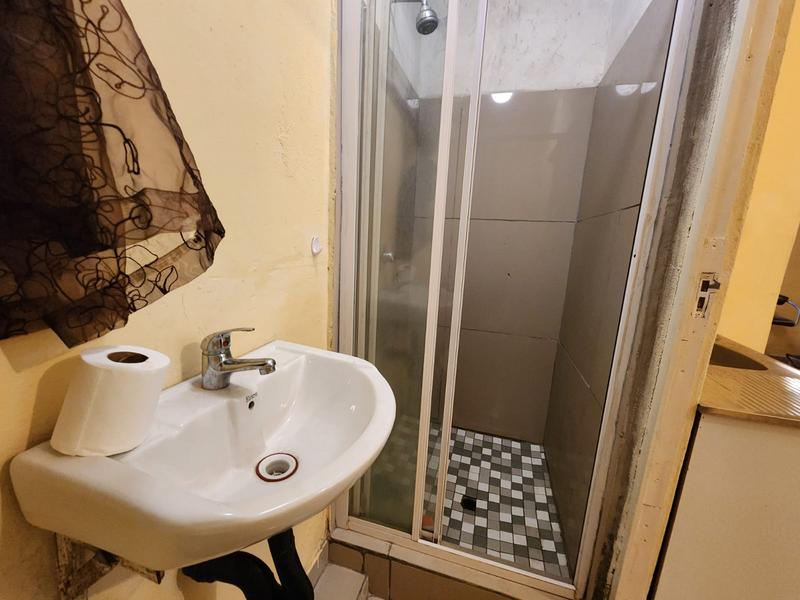 To Let 1 Bedroom Property for Rent in Woodhaven KwaZulu-Natal