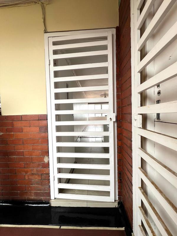 To Let 3 Bedroom Property for Rent in North Beach KwaZulu-Natal
