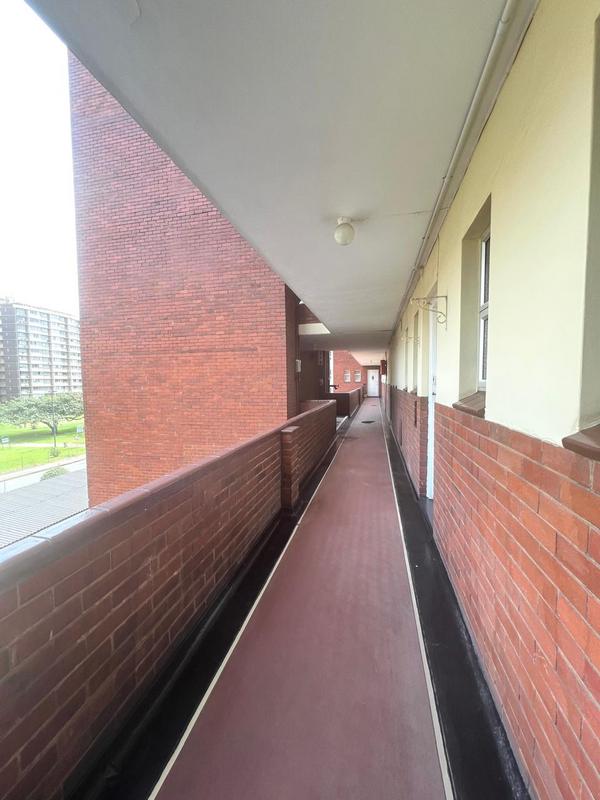 To Let 3 Bedroom Property for Rent in North Beach KwaZulu-Natal
