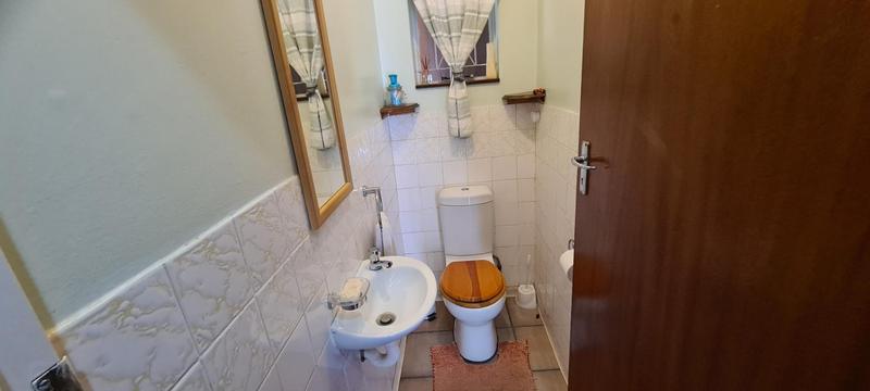 4 Bedroom Property for Sale in Dundee KwaZulu-Natal