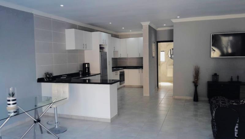 4 Bedroom Property for Sale in Uvongo KwaZulu-Natal