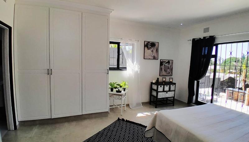 4 Bedroom Property for Sale in Uvongo KwaZulu-Natal