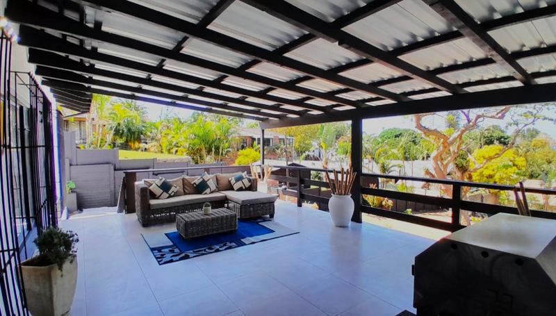 4 Bedroom Property for Sale in Uvongo KwaZulu-Natal