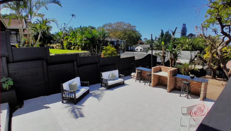 4 Bedroom Property for Sale in Uvongo KwaZulu-Natal