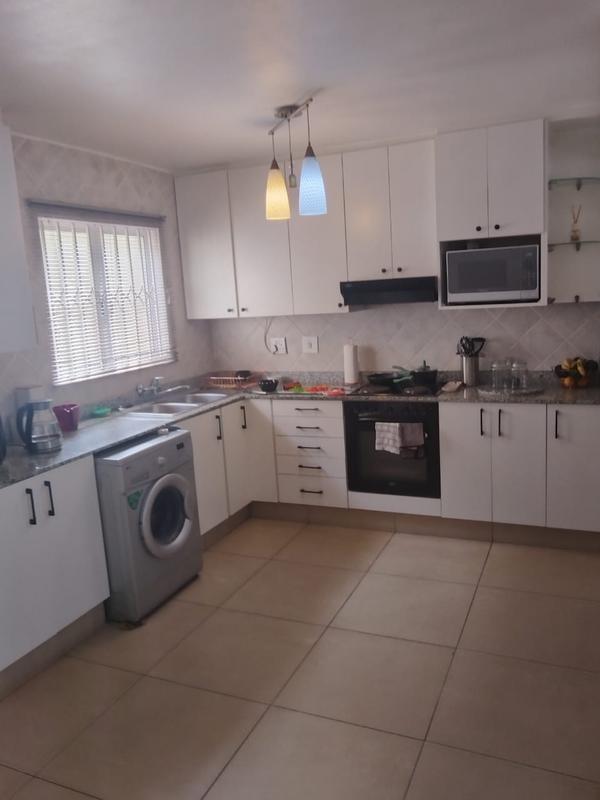 2 Bedroom Property for Sale in Berea West KwaZulu-Natal