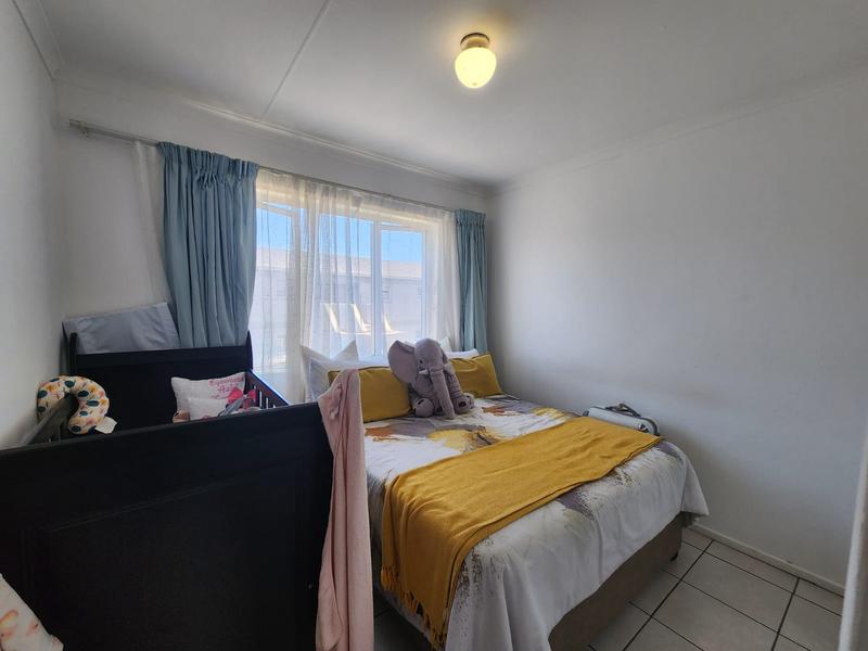 To Let 2 Bedroom Property for Rent in North Beach KwaZulu-Natal