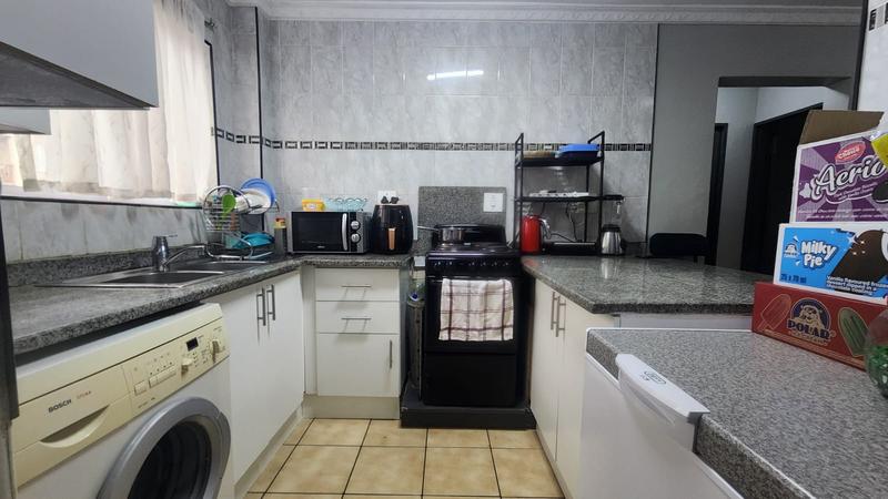 2 Bedroom Property for Sale in North Beach KwaZulu-Natal