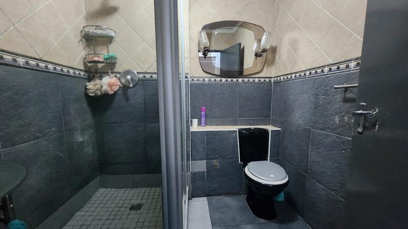 2 Bedroom Property for Sale in North Beach KwaZulu-Natal