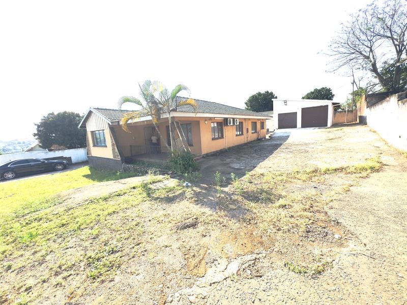 4 Bedroom Property for Sale in Avoca KwaZulu-Natal