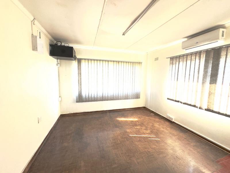 4 Bedroom Property for Sale in Avoca KwaZulu-Natal
