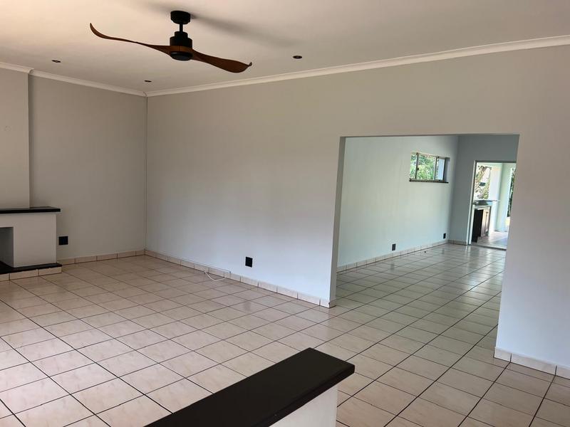 To Let 4 Bedroom Property for Rent in La Lucia KwaZulu-Natal