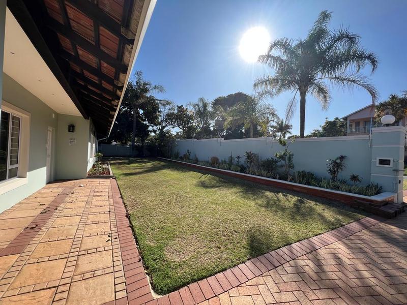 To Let 4 Bedroom Property for Rent in La Lucia KwaZulu-Natal