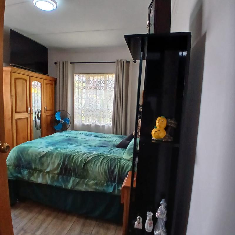 2 Bedroom Property for Sale in Woodlands KwaZulu-Natal
