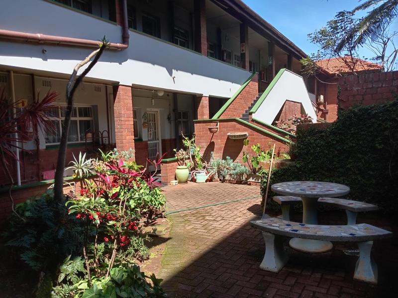 To Let 2 Bedroom Property for Rent in Scottburgh KwaZulu-Natal