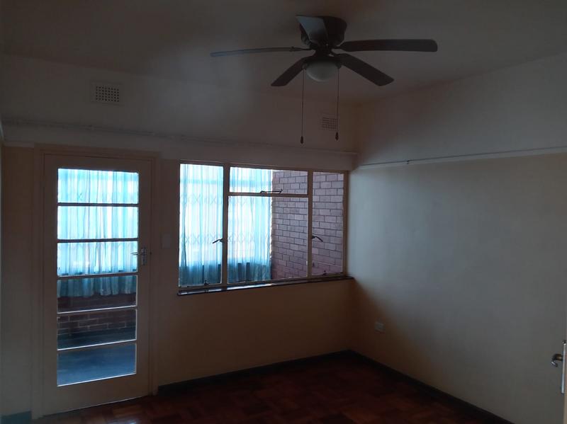 To Let 2 Bedroom Property for Rent in Scottburgh KwaZulu-Natal
