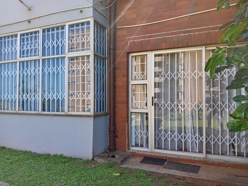 To Let 2 Bedroom Property for Rent in Scottburgh KwaZulu-Natal