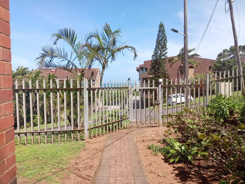 To Let 2 Bedroom Property for Rent in Scottburgh KwaZulu-Natal