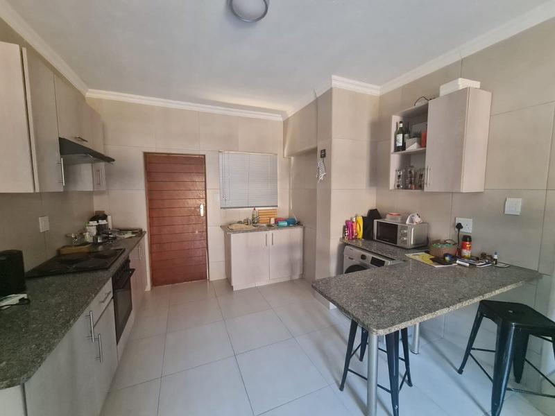 To Let 2 Bedroom Property for Rent in Bluff KwaZulu-Natal