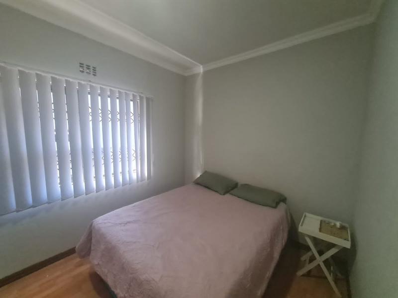 To Let 2 Bedroom Property for Rent in Bluff KwaZulu-Natal