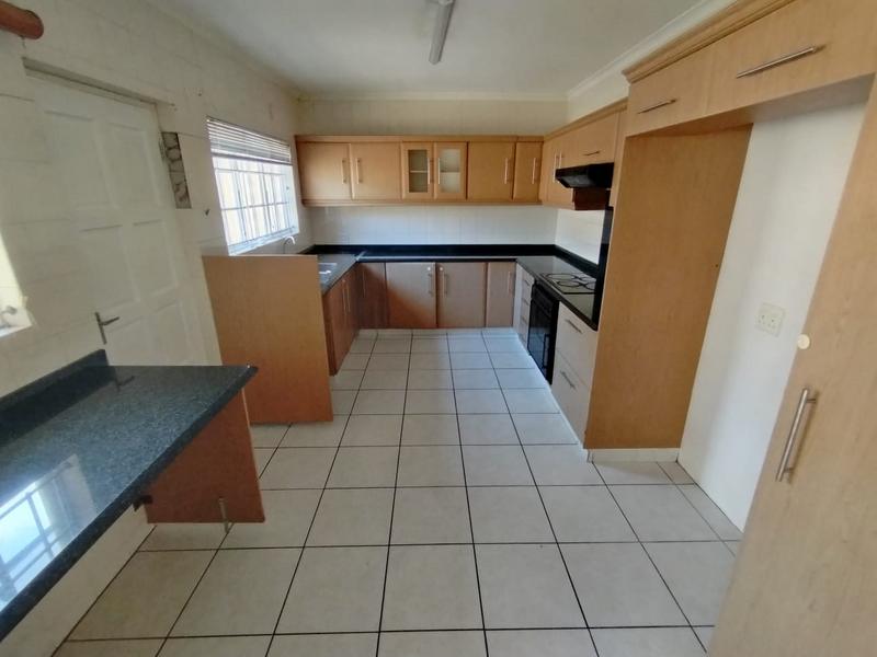 To Let 4 Bedroom Property for Rent in Prestondale KwaZulu-Natal