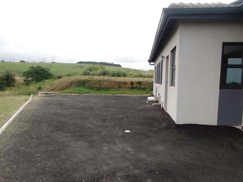 To Let 3 Bedroom Property for Rent in Shakaskraal KwaZulu-Natal
