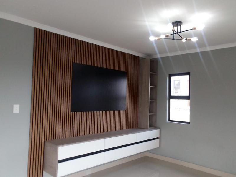 To Let 3 Bedroom Property for Rent in Shakaskraal KwaZulu-Natal