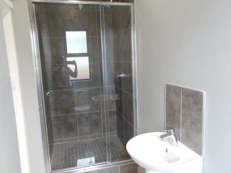 To Let 3 Bedroom Property for Rent in Shakaskraal KwaZulu-Natal