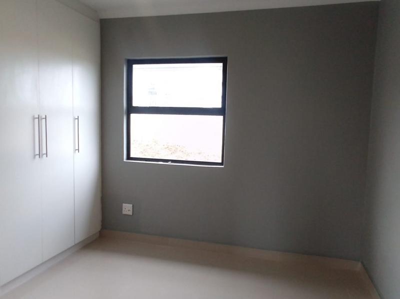 To Let 3 Bedroom Property for Rent in Shakaskraal KwaZulu-Natal