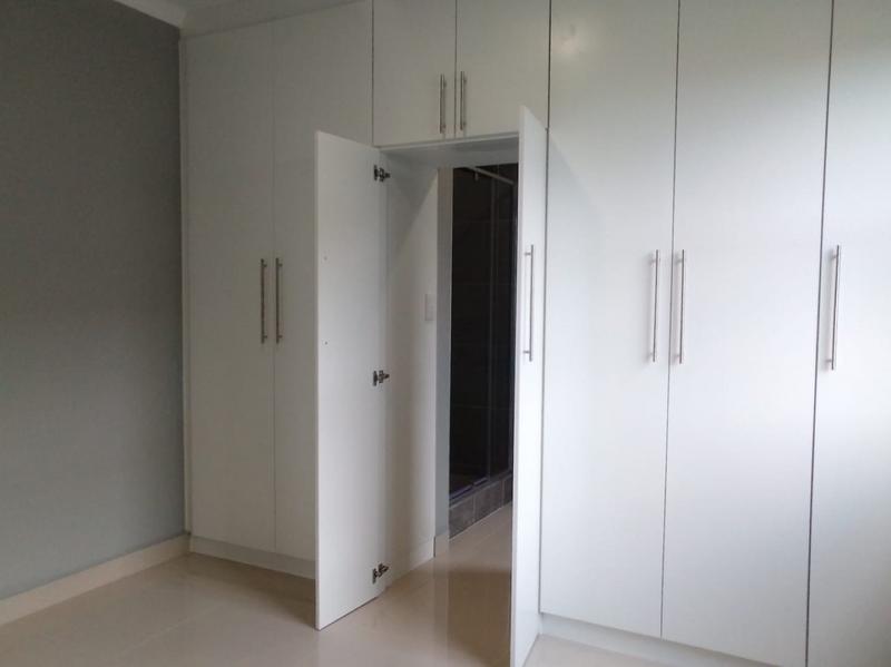 To Let 3 Bedroom Property for Rent in Shakaskraal KwaZulu-Natal