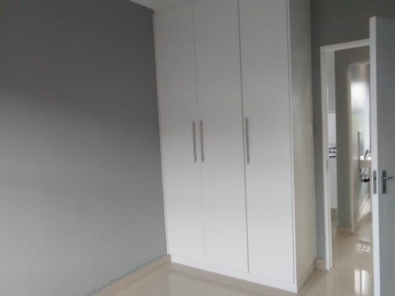 To Let 3 Bedroom Property for Rent in Shakaskraal KwaZulu-Natal