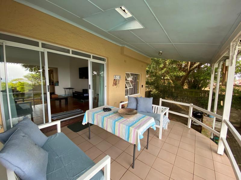 3 Bedroom Property for Sale in Uvongo KwaZulu-Natal