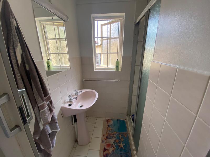 3 Bedroom Property for Sale in Uvongo KwaZulu-Natal