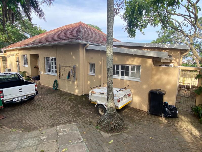 3 Bedroom Property for Sale in Uvongo KwaZulu-Natal