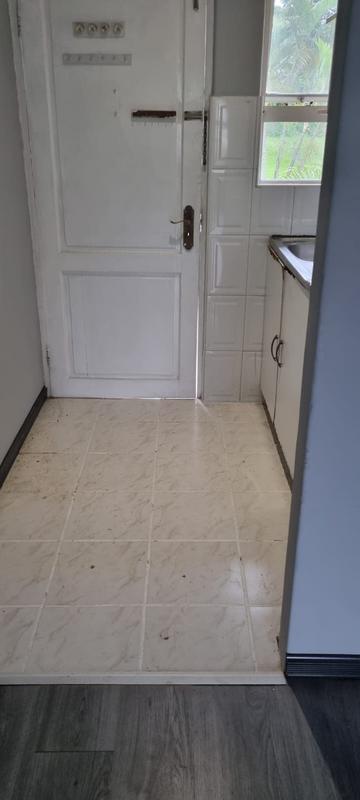 1 Bedroom Property for Sale in Bellair KwaZulu-Natal