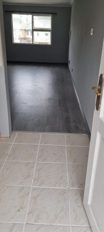 1 Bedroom Property for Sale in Bellair KwaZulu-Natal