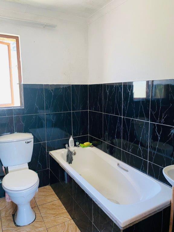 2 Bedroom Property for Sale in Woodhaven KwaZulu-Natal