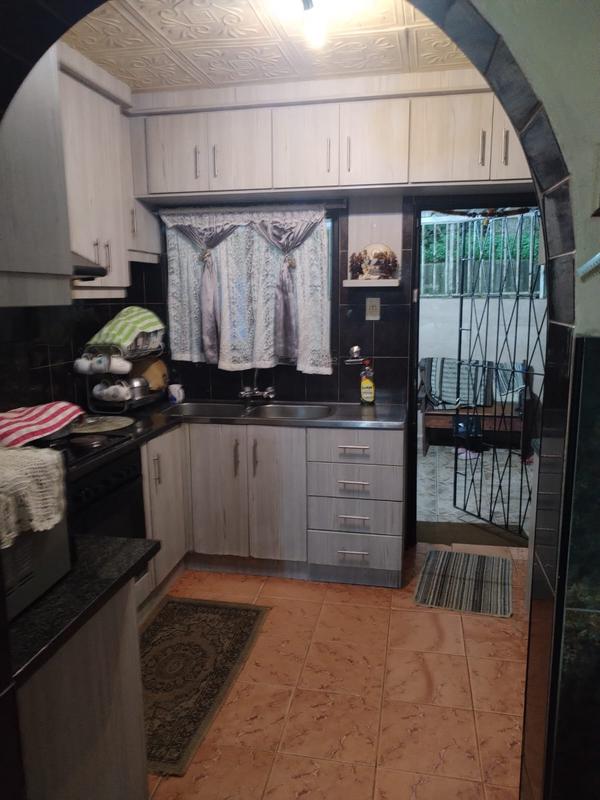 4 Bedroom Property for Sale in Savannah Park KwaZulu-Natal