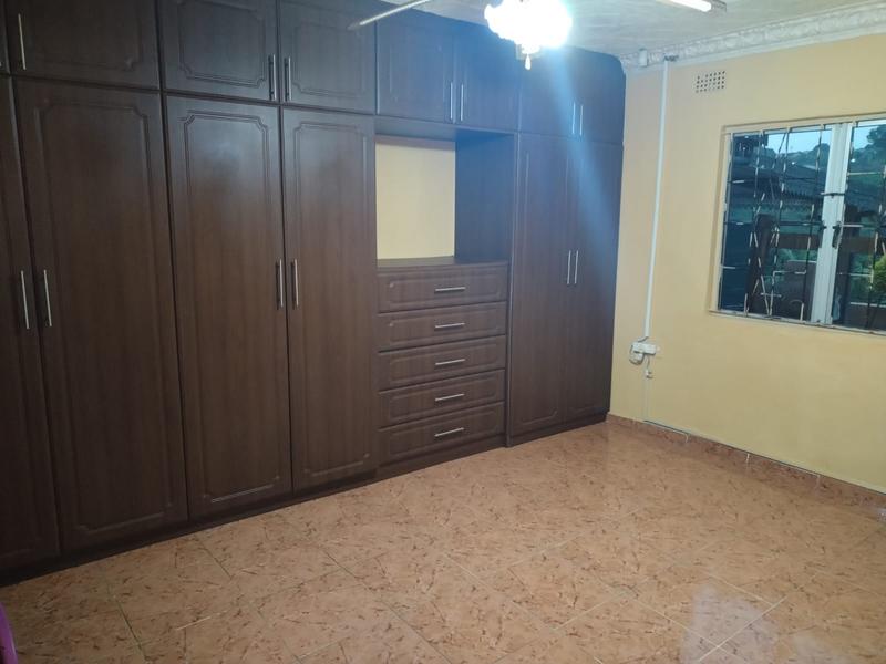 4 Bedroom Property for Sale in Savannah Park KwaZulu-Natal
