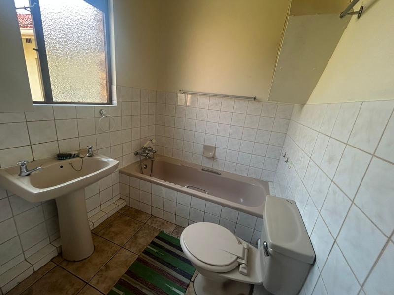 6 Bedroom Property for Sale in Margate KwaZulu-Natal