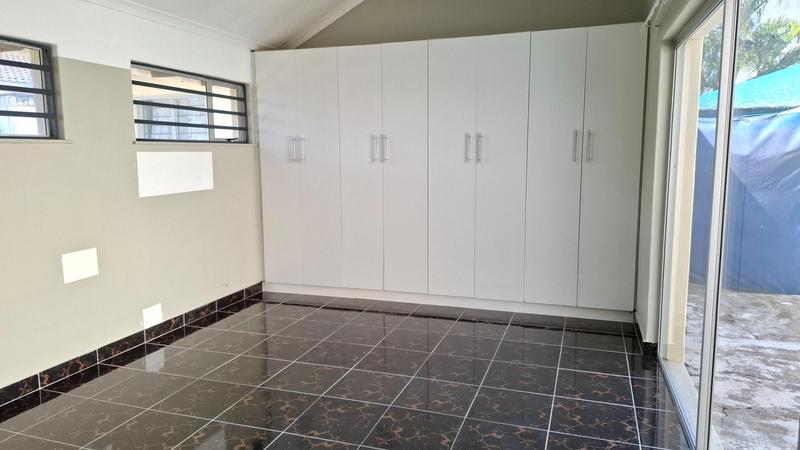 To Let 3 Bedroom Property for Rent in Sherwood KwaZulu-Natal