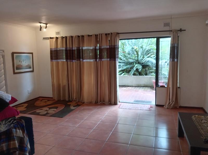 To Let 6 Bedroom Property for Rent in Scottburgh South KwaZulu-Natal
