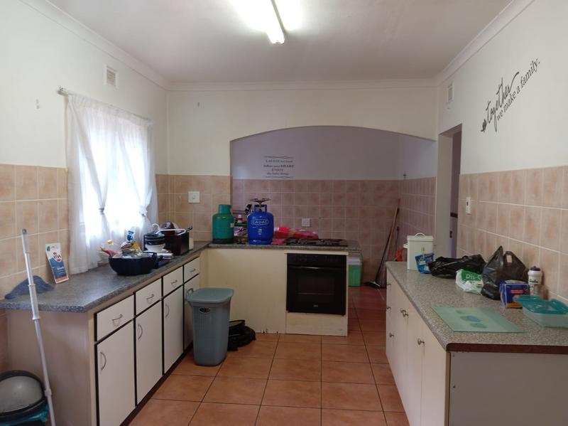 To Let 6 Bedroom Property for Rent in Scottburgh South KwaZulu-Natal