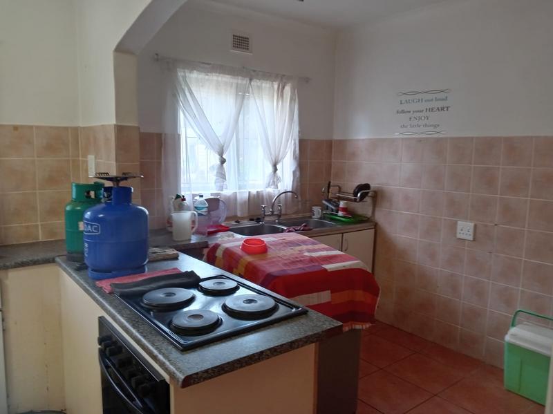To Let 6 Bedroom Property for Rent in Scottburgh South KwaZulu-Natal