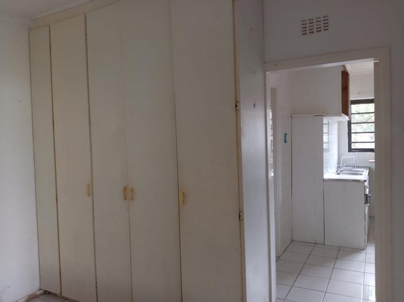 To Let 6 Bedroom Property for Rent in Scottburgh South KwaZulu-Natal