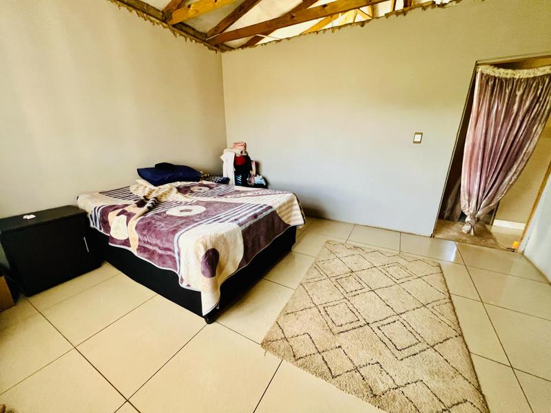 2 Bedroom Property for Sale in Lovu KwaZulu-Natal