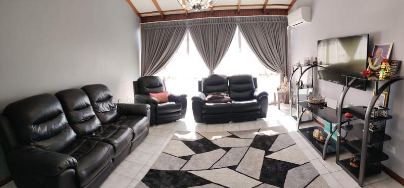 3 Bedroom Property for Sale in Malvern KwaZulu-Natal