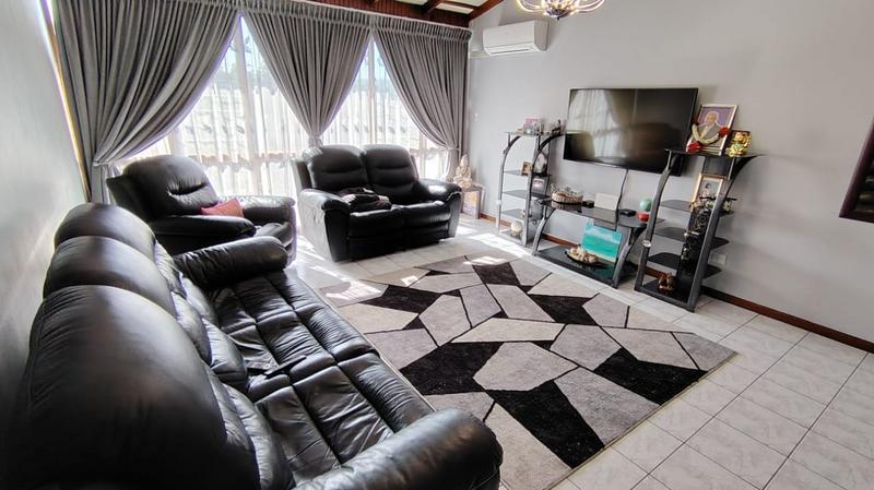 3 Bedroom Property for Sale in Malvern KwaZulu-Natal
